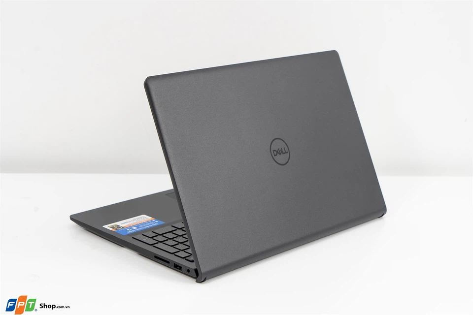 Đánh giá Dell Inspiron 15 3520: Laptop 